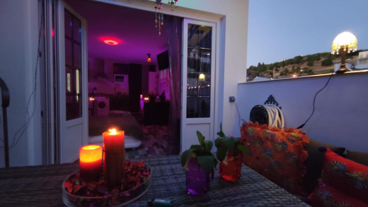 Апартаменты El Nido De La Galeria Setenil De Las Bodegas Экстерьер фото