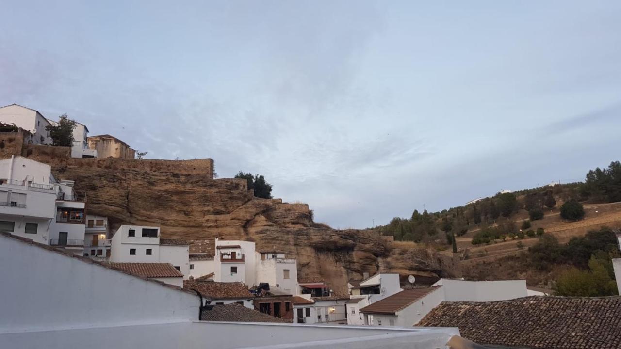 Апартаменты El Nido De La Galeria Setenil De Las Bodegas Экстерьер фото